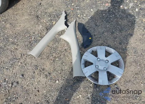 2009 Nissan Sentra 2.0 from USA, damaged, VIN 3N1AB61EX9L675773